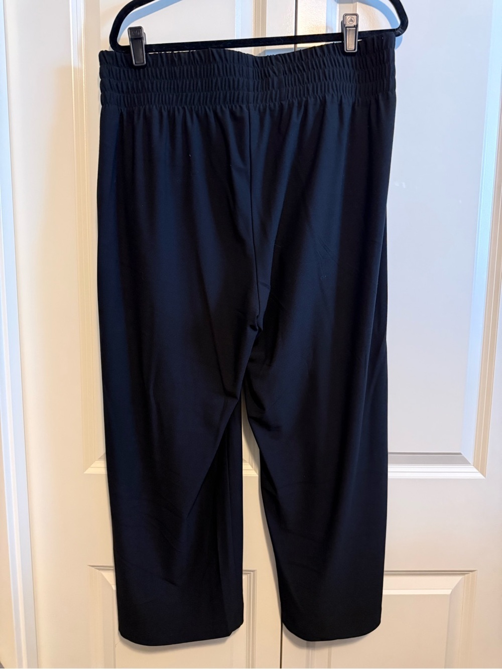 Jones New York Black Wide-Leg Pull-On Trousers - Picture 3 of 3